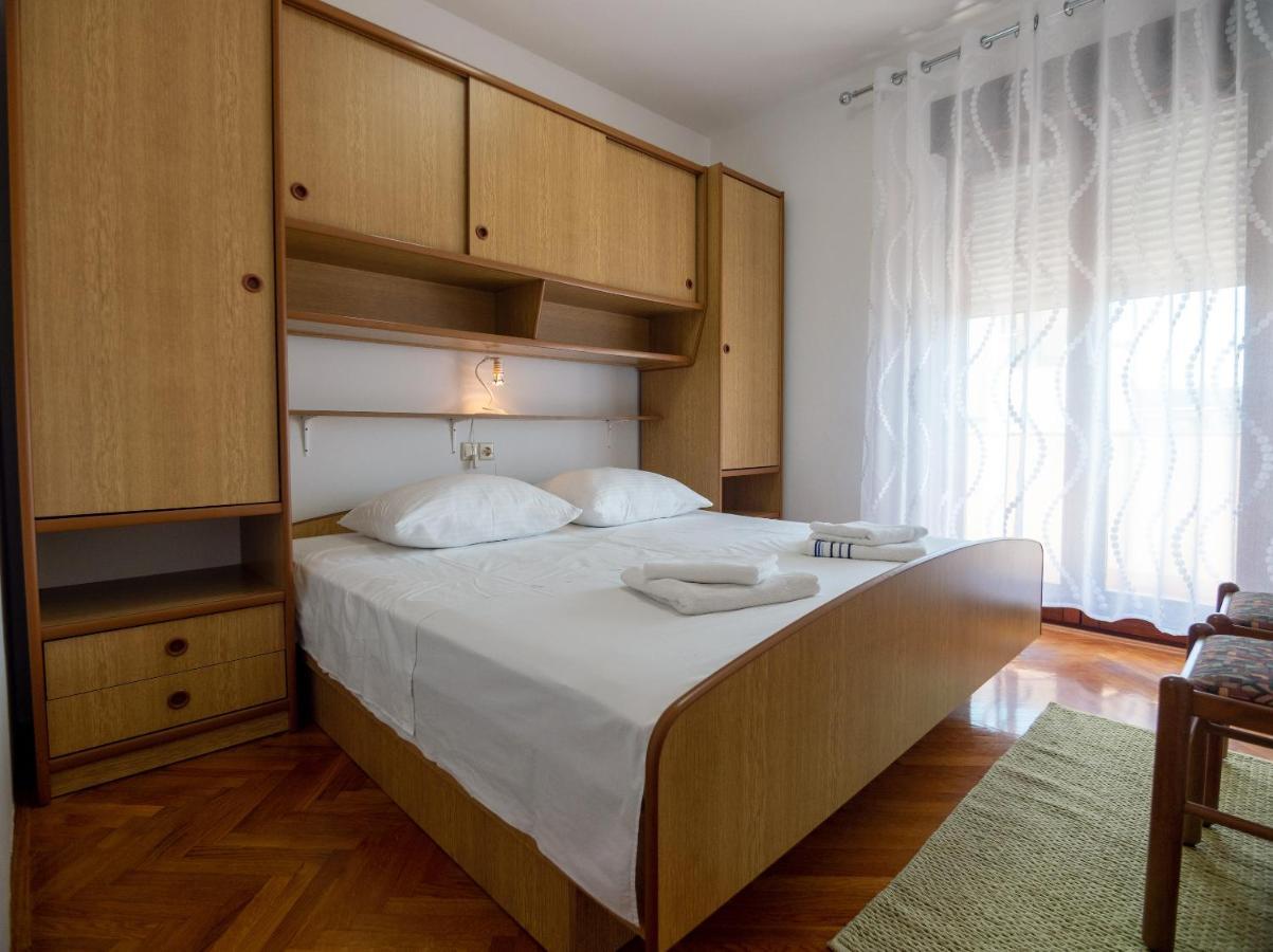 Apartments Dokovic Barbat na Rabu Bagian luar foto