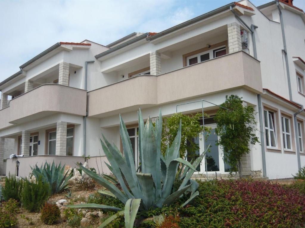 Apartments Dokovic Barbat na Rabu Bagian luar foto